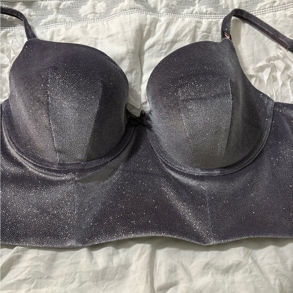 Victoria’s Secret NWT Gray Shimmer Velvet Underwire Bra with Sweetheart Neckline - Picture 13 of 13